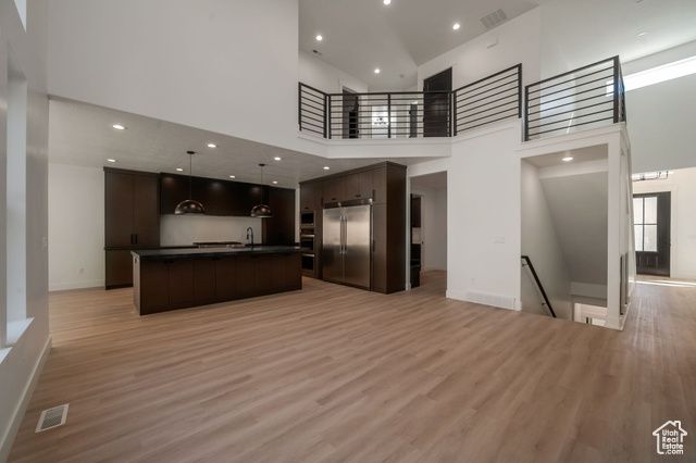 5619 S FOX CHASE, South Ogden, UT 84403