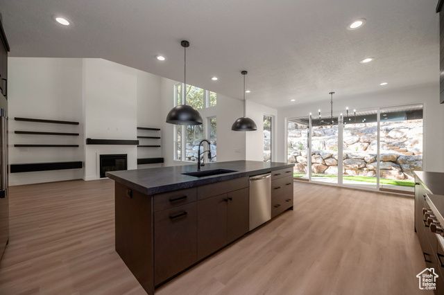 5619 S FOX CHASE, South Ogden, UT 84403