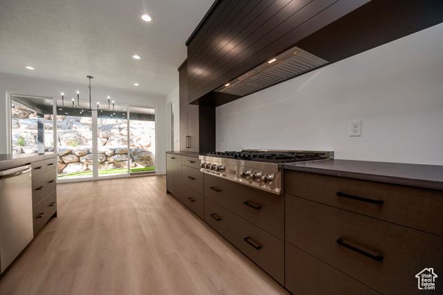 5619 S FOX CHASE, South Ogden, UT 84403