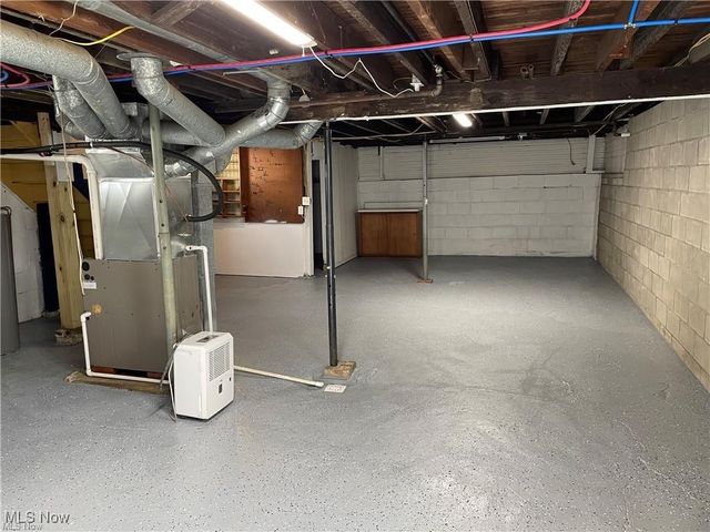 1121 Clark Street, Cambridge, OH 43725