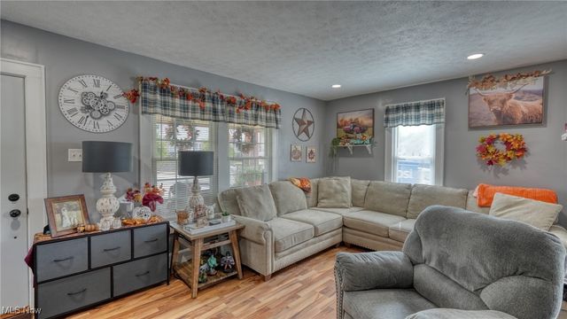 1121 Clark Street, Cambridge, OH 43725