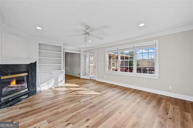 2667 FONTAINEBLEAU Drive, Dunwoody, GA 30360