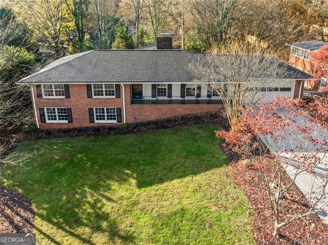 2667 FONTAINEBLEAU Drive, Dunwoody, GA 30360