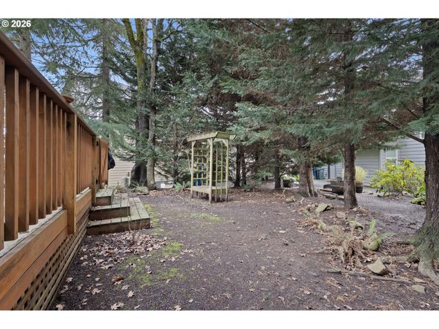 3368 BENTLEY Ave, Eugene, OR 97405