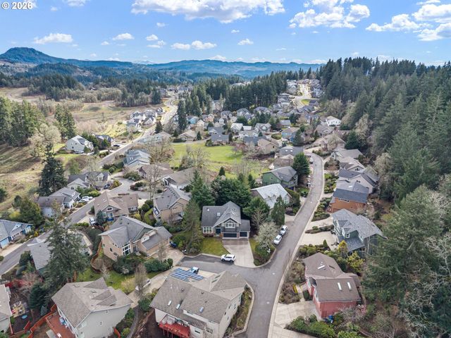 3368 BENTLEY Ave, Eugene, OR 97405