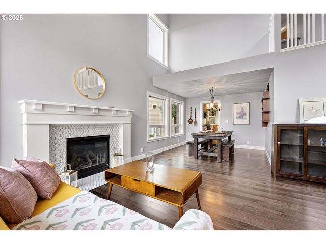 3368 BENTLEY Ave, Eugene, OR 97405