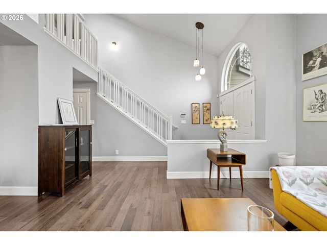 3368 BENTLEY Ave, Eugene, OR 97405