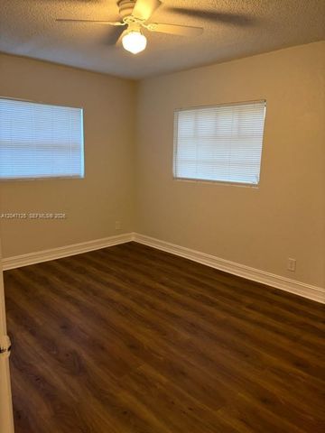 15 NE 13th St B, Fort Lauderdale, FL 33304