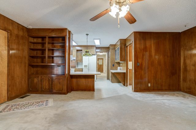 509 18th Street, Seagraves, TX 79359