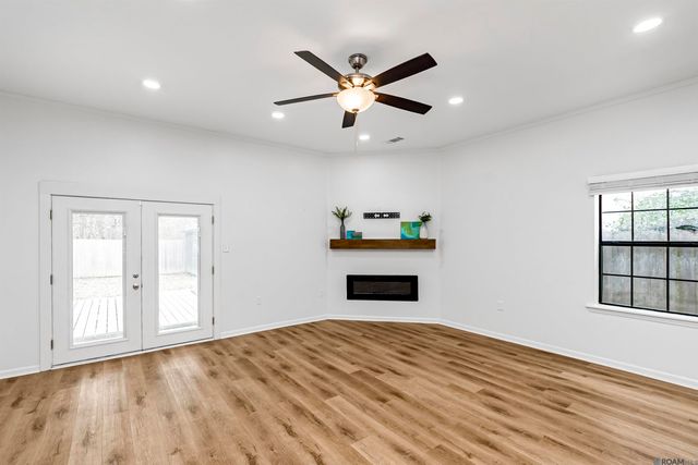 902 S Audubon Place Ave, Gonzales, LA 70737