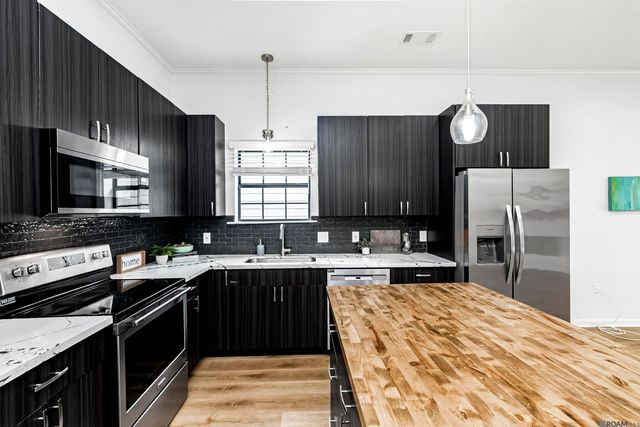 902 S Audubon Place Ave, Gonzales, LA 70737