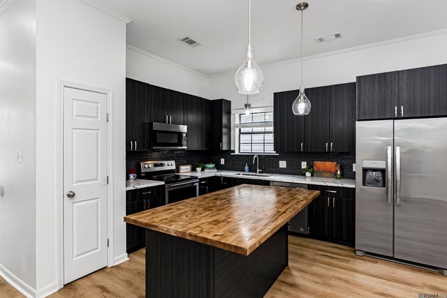 902 S Audubon Place Ave, Gonzales, LA 70737