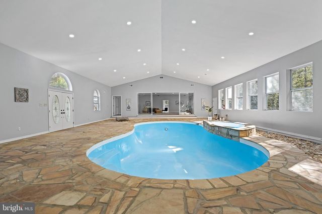 141 YORKETOWN, Woodstown, NJ 08098