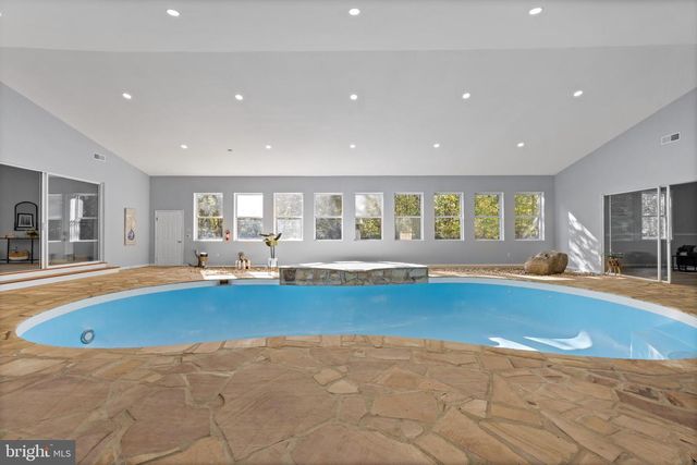 141 YORKETOWN, Woodstown, NJ 08098