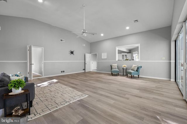 141 YORKETOWN, Woodstown, NJ 08098
