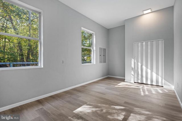 141 YORKETOWN, Woodstown, NJ 08098