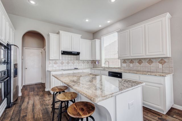 6514 Field Crest Lane, Sachse, TX 75048