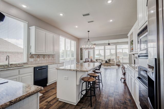 6514 Field Crest Lane, Sachse, TX 75048