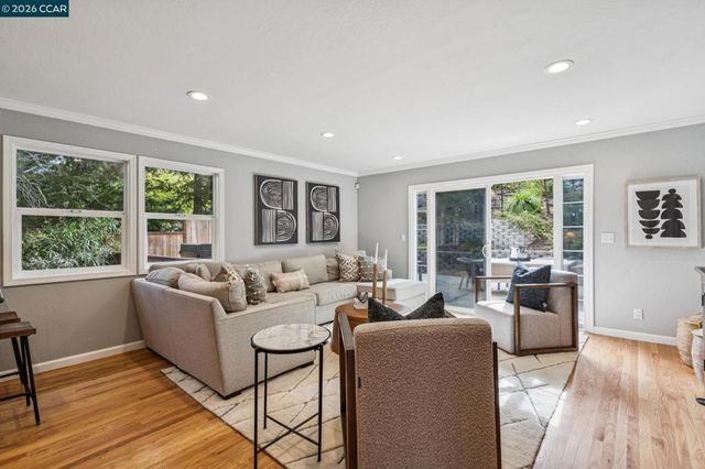 1064 Leland Drive, Lafayette, CA 94549