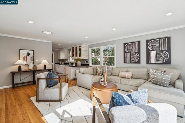1064 Leland Drive, Lafayette, CA 94549