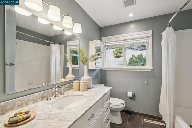 1064 Leland Drive, Lafayette, CA 94549