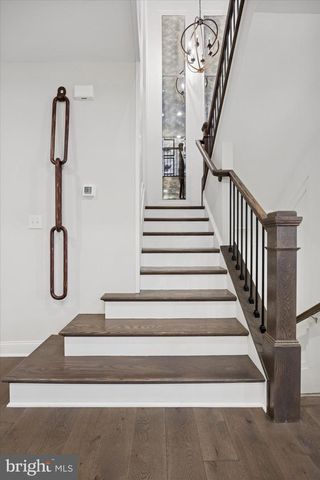 4 WHITE FIELD CT, Ambler, PA 19002