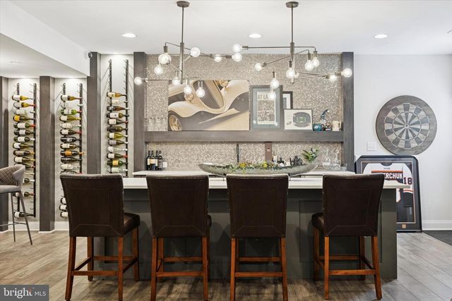 4 WHITE FIELD CT, Ambler, PA 19002