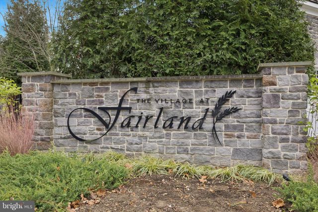 4 WHITE FIELD CT, Ambler, PA 19002