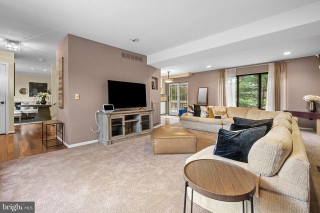 3 OAK HILL CT, Owings Mills, MD 21117