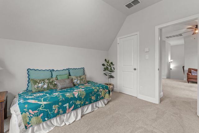 9621 Rosina Trail, Fort Worth, TX 76126