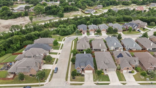 9621 Rosina Trail, Fort Worth, TX 76126