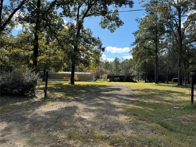 645 Deer Park Drive, Brookeland, TX 75931