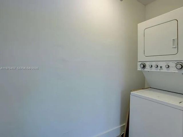 1335 NE 5th Ave 7, Fort Lauderdale, FL 33304