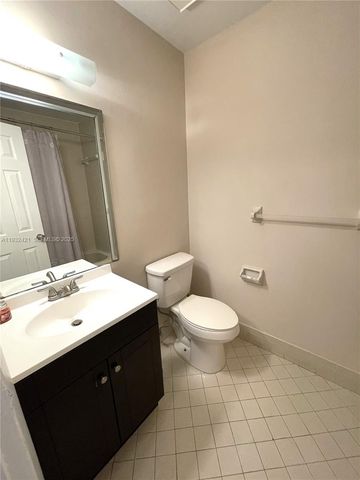 11453 NW 39th Ct 310-2, Coral Springs, FL 33065