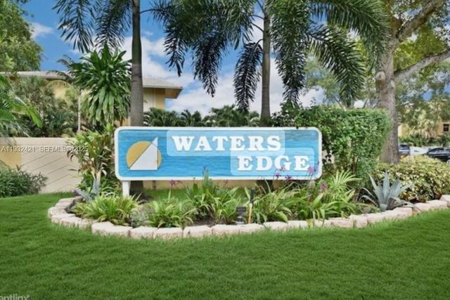 11453 NW 39th Ct 310-2, Coral Springs, FL 33065