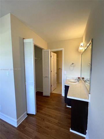 11453 NW 39th Ct 310-2, Coral Springs, FL 33065