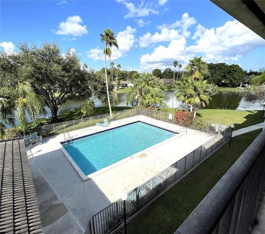11453 NW 39th Ct 310-2, Coral Springs, FL 33065