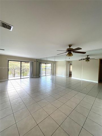 11453 NW 39th Ct 310-2, Coral Springs, FL 33065