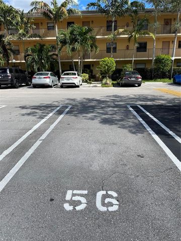 11453 NW 39th Ct 310-2, Coral Springs, FL 33065