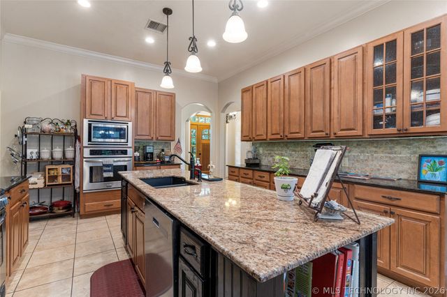 13559 E 463 Road, Claremore, OK 74017