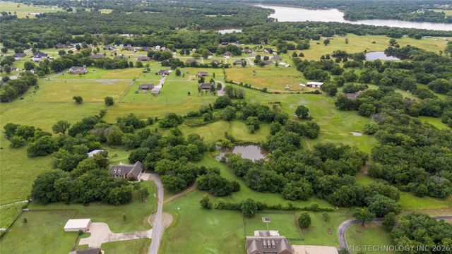 13559 E 463 Road, Claremore, OK 74017