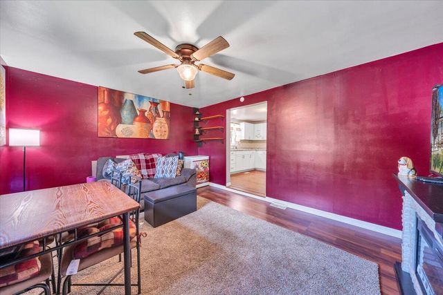 3648 Yellow Mountain RD SE, Roanoke, VA 24014