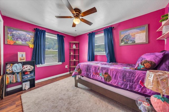 3648 Yellow Mountain RD SE, Roanoke, VA 24014