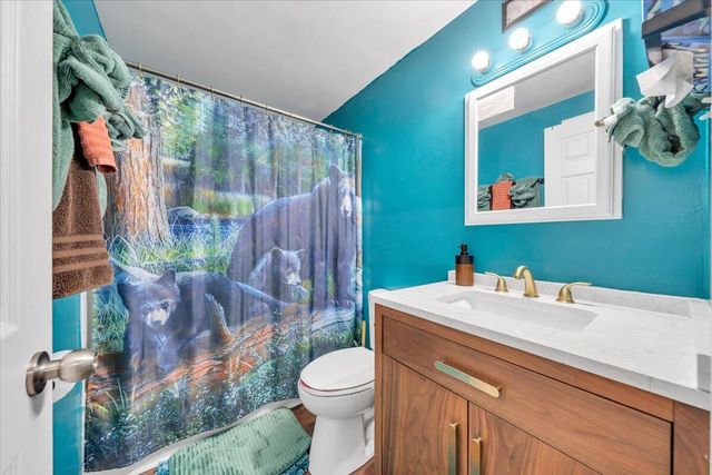 3648 Yellow Mountain RD SE, Roanoke, VA 24014