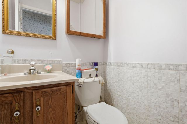 1017 ELBOW LN, Warrington, PA 18976