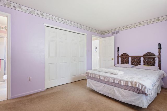 1017 ELBOW LN, Warrington, PA 18976