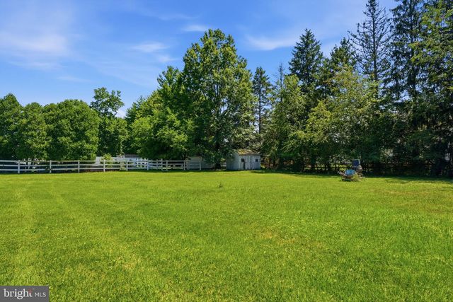 1017 ELBOW LN, Warrington, PA 18976