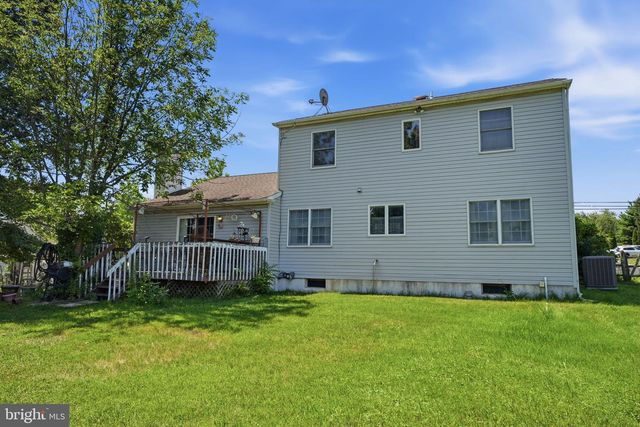 1017 ELBOW LN, Warrington, PA 18976