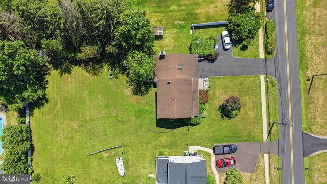 1017 ELBOW LN, Warrington, PA 18976