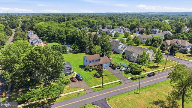 1017 ELBOW LN, Warrington, PA 18976